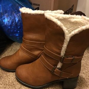 Rue21 boots